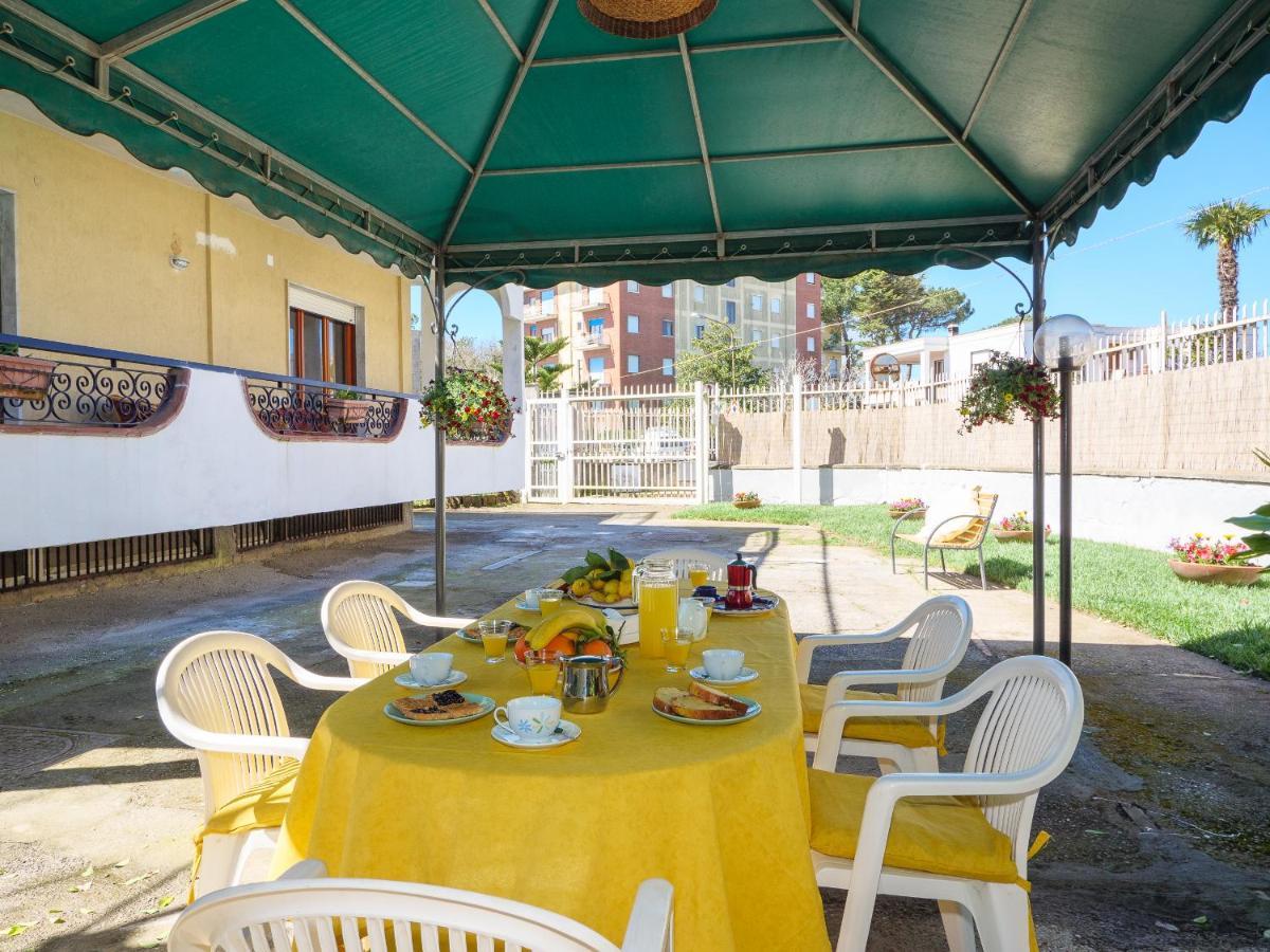 Villa Li Campi มัสซาลูเบรนเซ ภายนอก รูปภาพ